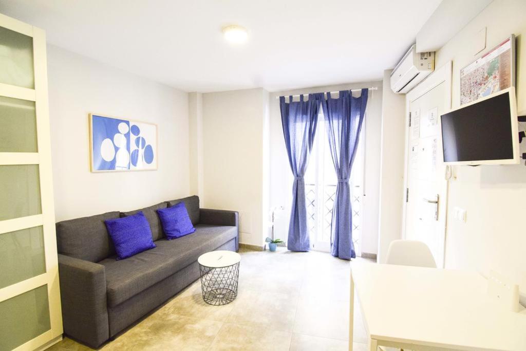 Apartamentos Centro Salecianos Málaga Eksteriør billede